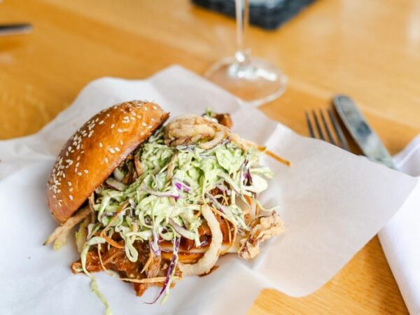 Home 1 What Makes Our Burgers in Grosse Pointe Shores MI Stand Out?